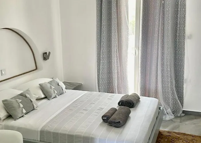 Santanna White * Páros