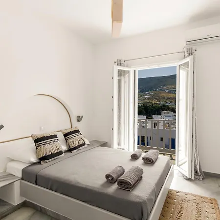 Santanna White Parikia (Paros)