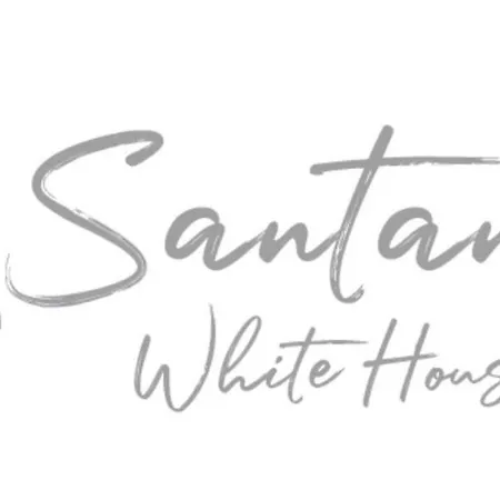 Santanna White * Parikia (Paros)